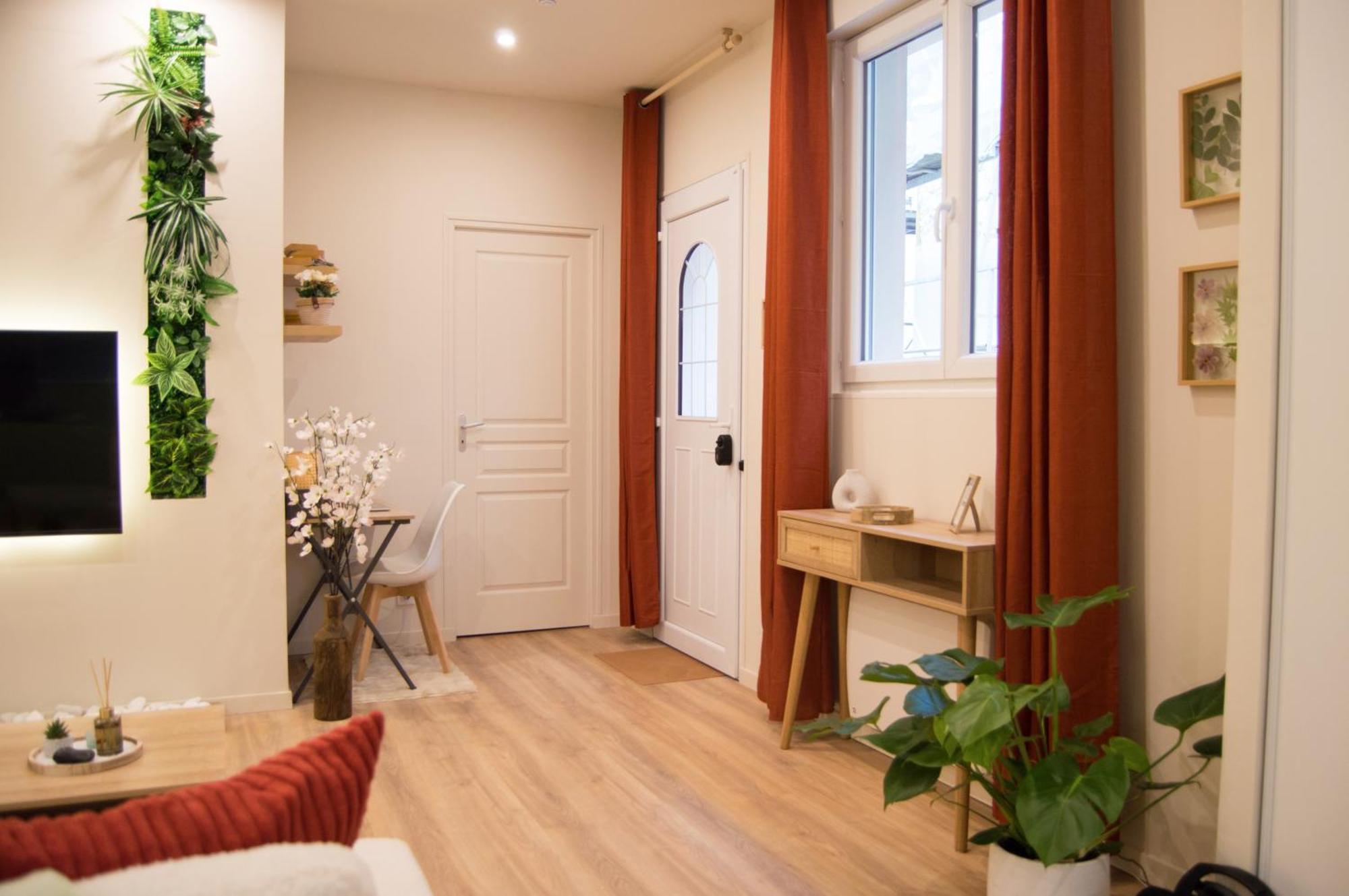 L'Atelier Vert - Balneo - Cozy - Proche Hypercentre - Classe 4 Etoiles Troyes Bagian luar foto