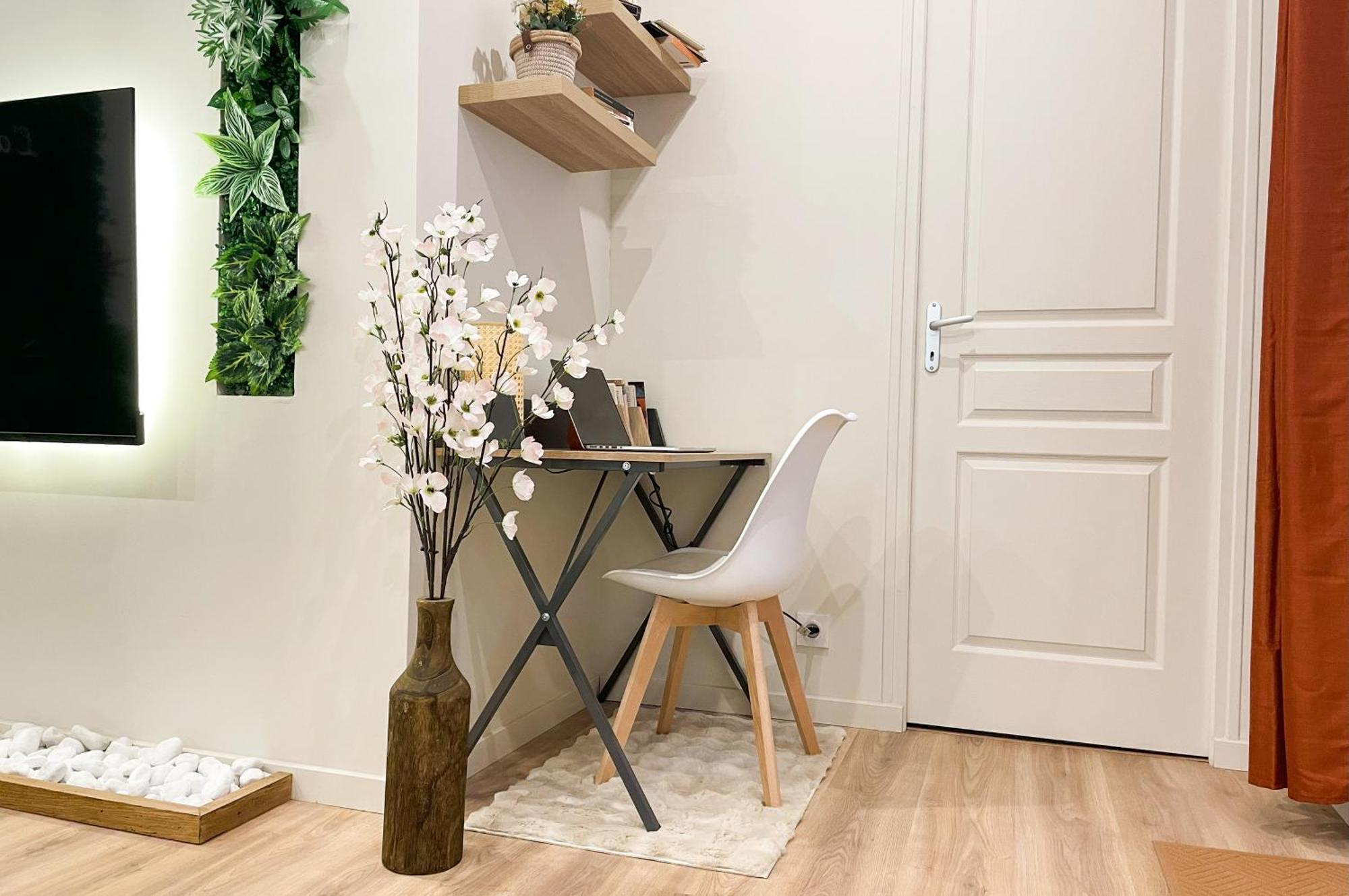 L'Atelier Vert - Balneo - Cozy - Proche Hypercentre - Classe 4 Etoiles Troyes Bagian luar foto