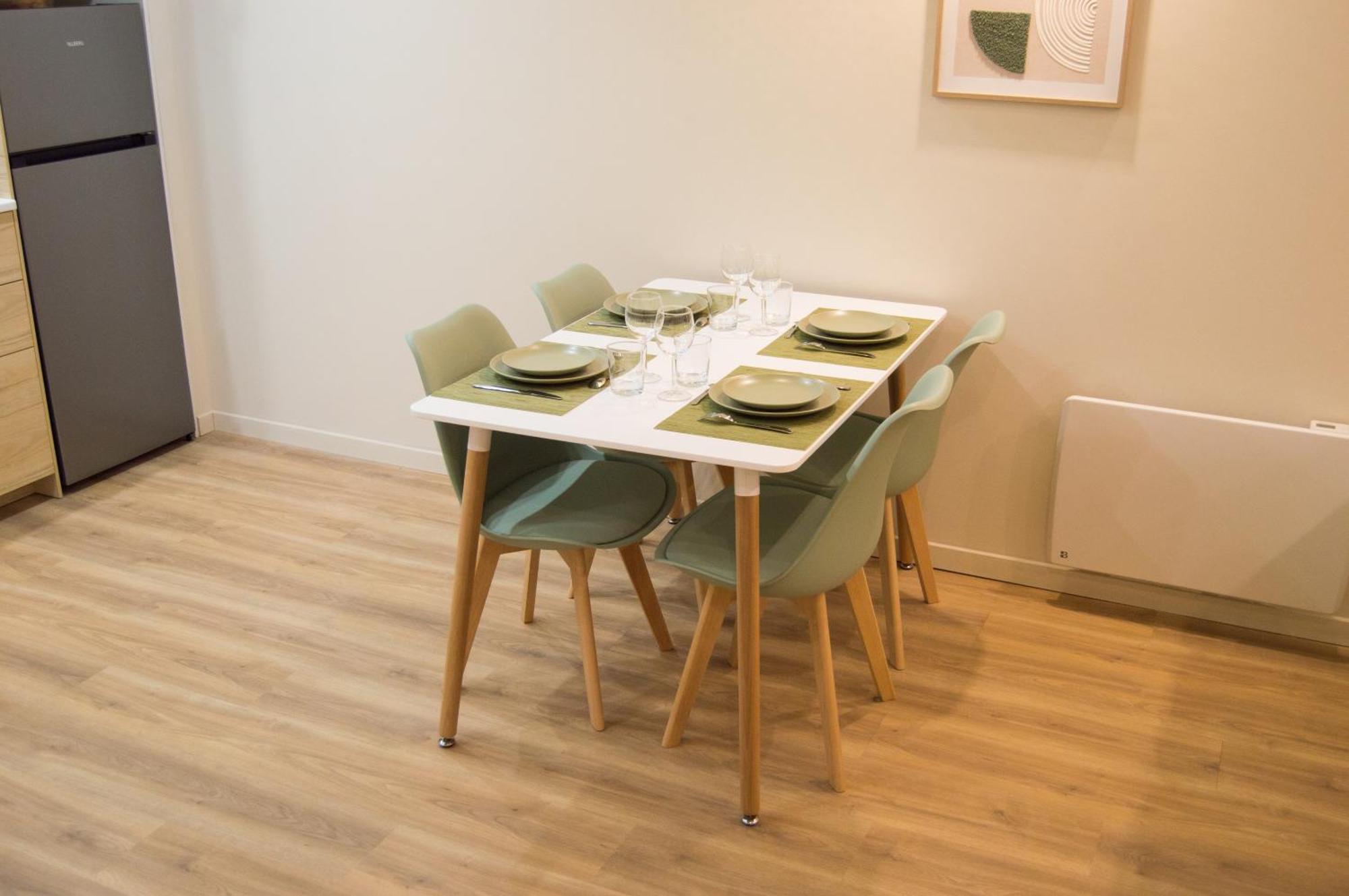 L'Atelier Vert - Balneo - Cozy - Proche Hypercentre - Classe 4 Etoiles Troyes Bagian luar foto