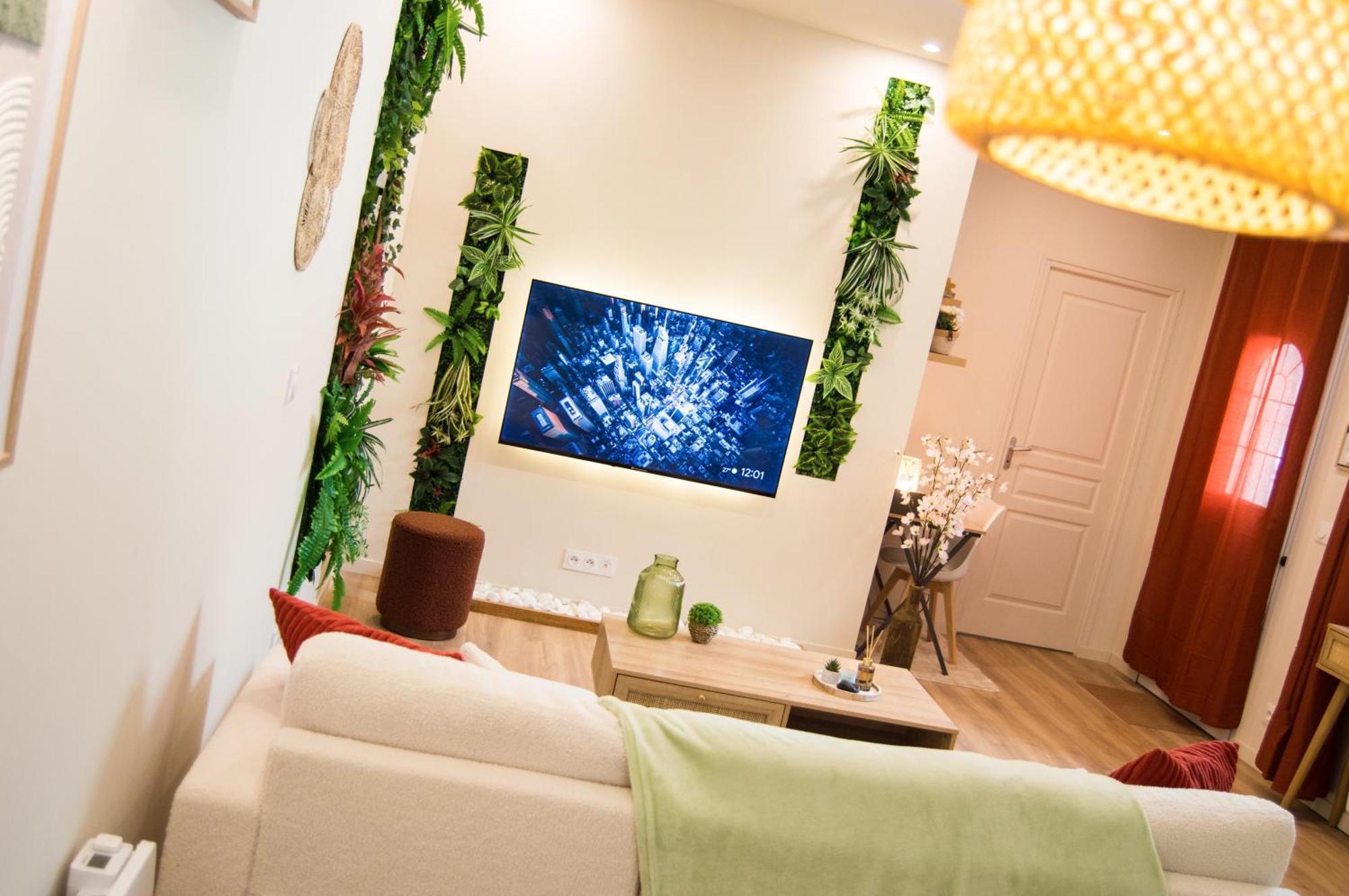 L'Atelier Vert - Balneo - Cozy - Proche Hypercentre - Classe 4 Etoiles Troyes Bagian luar foto