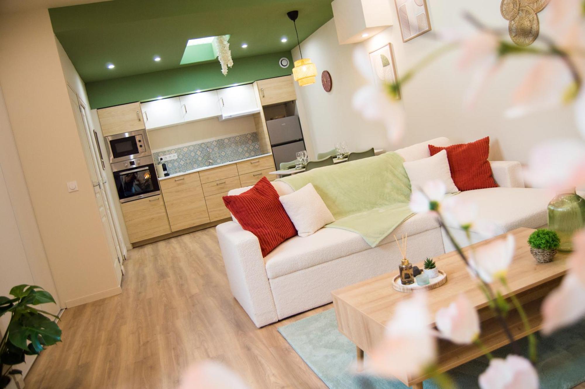 L'Atelier Vert - Balneo - Cozy - Proche Hypercentre - Classe 4 Etoiles Troyes Bagian luar foto
