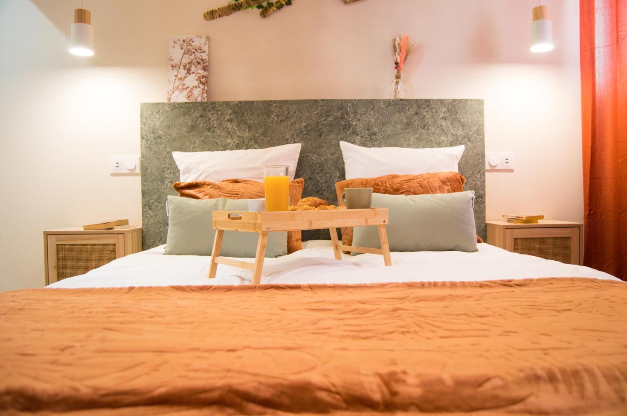 L'Atelier Vert - Balneo - Cozy - Proche Hypercentre - Classe 4 Etoiles Troyes Bagian luar foto